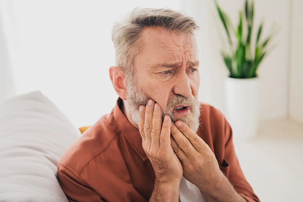 Sinus Perforation After Tooth Extraction: Signs, Causes & Recovery